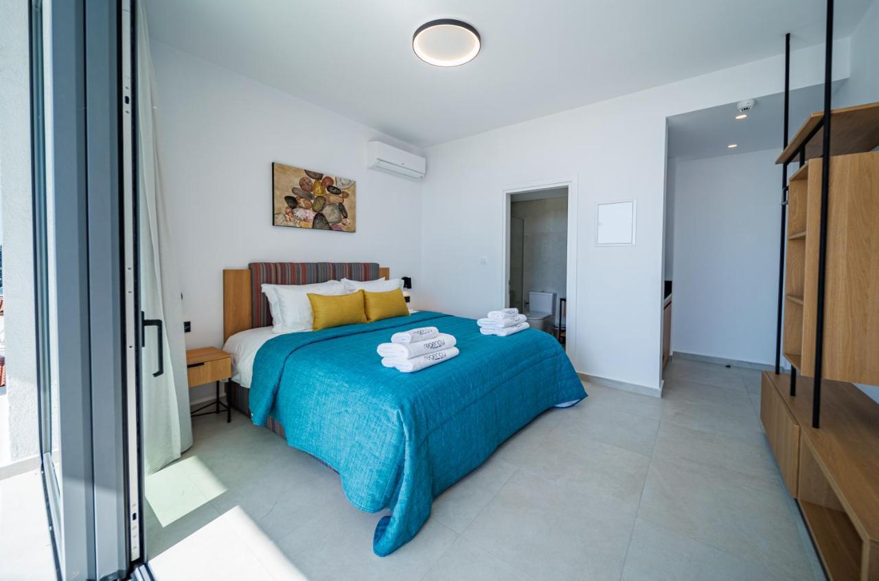 Regency Boutique Hotel Holiday Suites Пафос Экстерьер фото