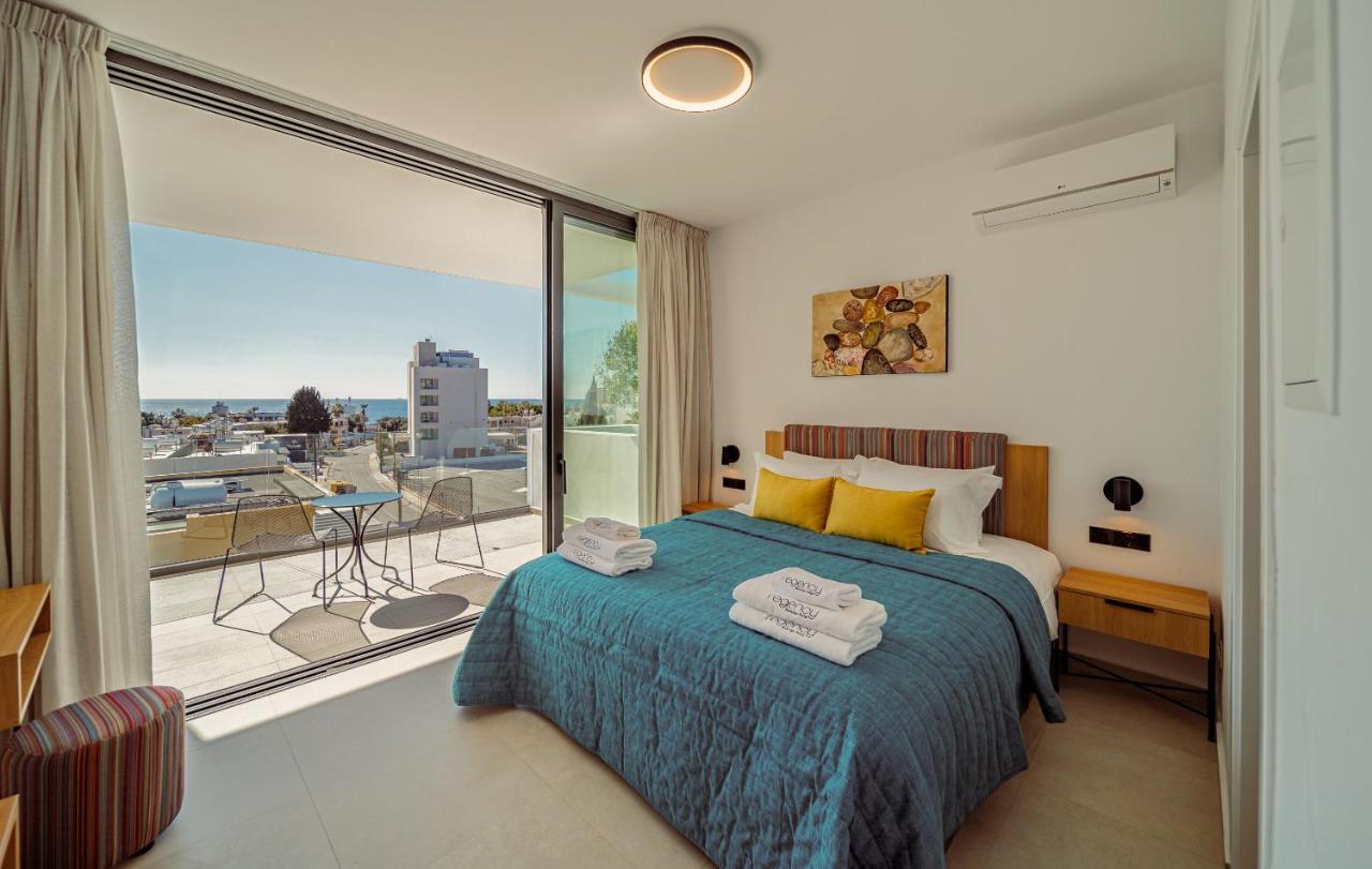 Regency Boutique Hotel Holiday Suites Пафос Экстерьер фото